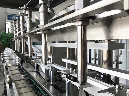 解析食用油灌裝機(jī)常見缺點，東泰小編來幫你解決