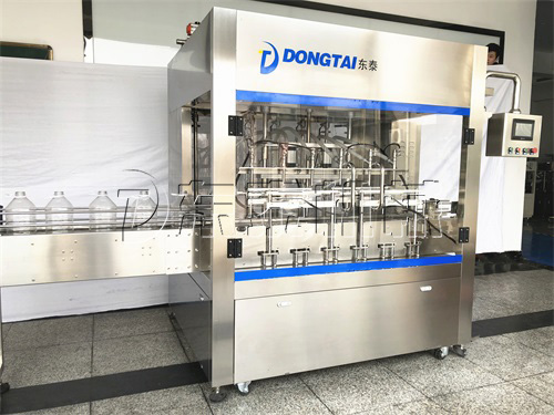 關(guān)于自流式和計量泵式食用油灌裝機(jī)，你知道多少